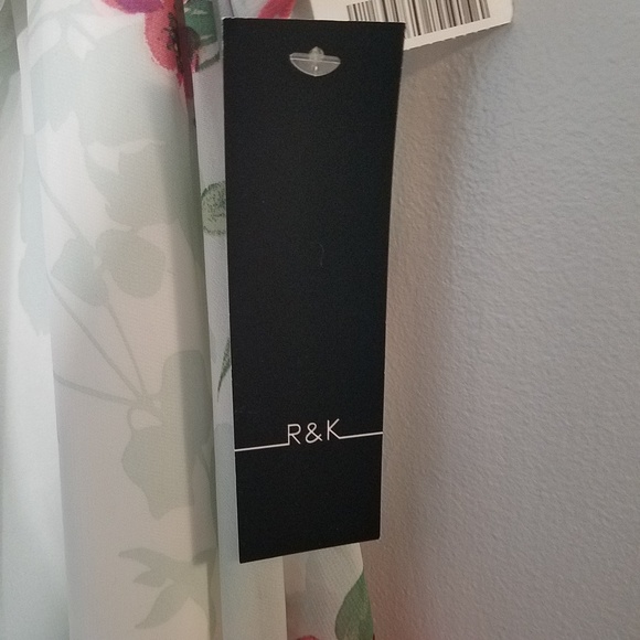 Floral Dress - Picture 3 of 4